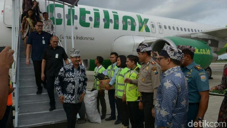 Foto: Menpar Arief Yahya dan Bupati Anas (Ardian Fanani/detikTravel) Foto: Menpar Arief Yahya dan Bupati Anas (Ardian Fanani/detikTravel)