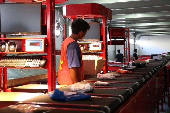 J&T Express Kirim 4,5 Juta Paket di Harbolnas 2018