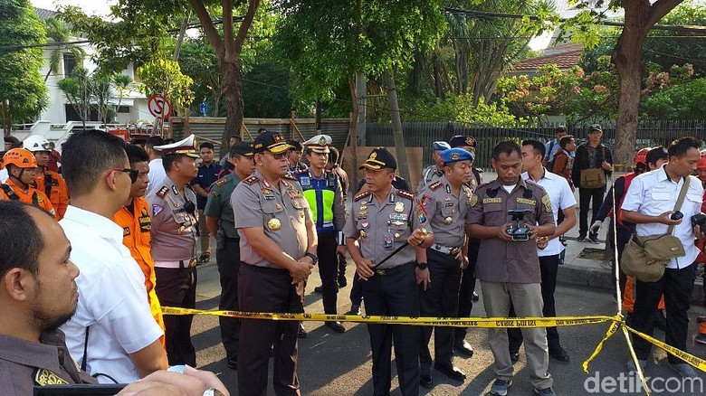 Bukan karena Crane, Jalan Gubeng Diduga Ambles akibat 