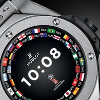Mourinho yang merupakan brand ambassador Hublot memakai Hublot Smart Watch Big Bang Referee edisi Fifa World Cup 2018. Harganya 4.300 poundsterling atau Rp 78 juta. (Foto: Dok. ist)