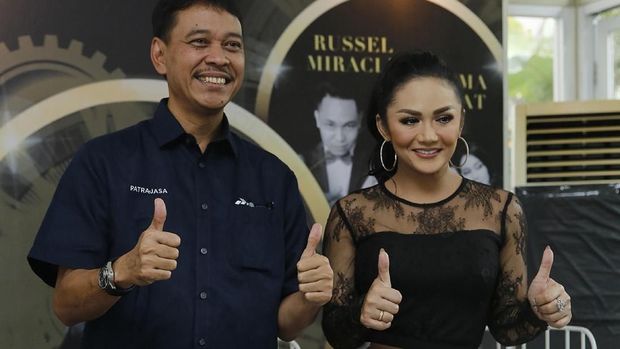 Krisdayanti.