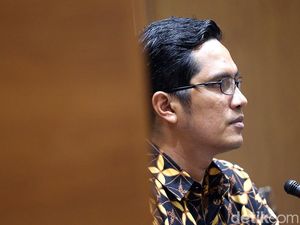 Ini Isi Lengkap Surat Pengunduran Diri Eks Jubir Febri Diansyah dari KPK
