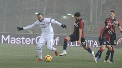 Hasil Liga Italia: 10 Pemain Milan Imbang Lawan Bologna Hasil Liga Italia: 10 Pemain Milan Imbang Lawan Bologna