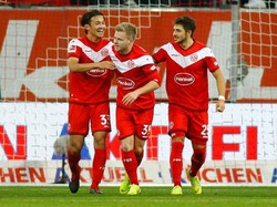 Fortuna bahkan mencetak gol kedua lewat Jean Zimmer pada menit ke-56. (Foto: REUTERS/Thilo Schmuelgen)