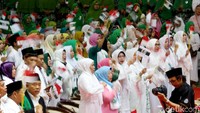 Para santri yang tergabung dalam JKSN wilayah DKI Jakarta terlihat sudah berkumpul sejak pukul 13.00 WIB. Acara itu dimulai dengan selawatan dan menyanyikan lagu Indonesia Raya.