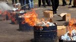 Penampakan 1,3 Juta e-KTP Rusak yang Dibakar Kemendagri