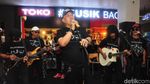 Aksi Indro Warkop Bersama OM PMR