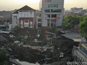 Jalan Gubeng Ambles, Polda Jatim Periksa Lima Orang Saksi