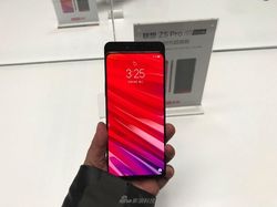 Penampakan Lenovo Z5 Pro GT, Ponsel Pertama dengan RAM 12 GB