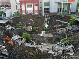 Jalan Gubeng Ambles, Ahli Duga Faktor Air Tidak Dipertimbangkan