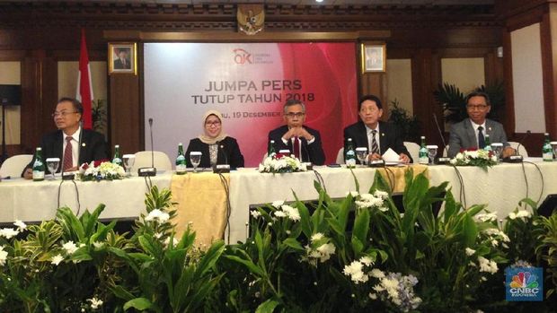 OJK Jadi Terapkan 'Capping' Suku Bunga?