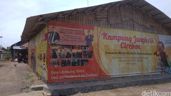 Potret Destinasi Unik di Cirebon: Kampung Jangkrik - Foto 2