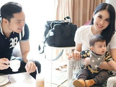 Momen Manis Harvey Moeis dan Sandra Dewi Saat Ngopi dan Makan Malam