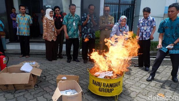 12 Ribu KTP Invalid di Banjarnegara Dimusnahkan