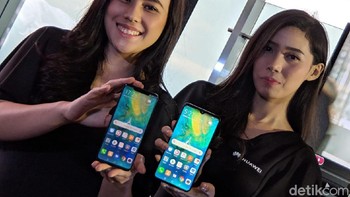 Kedua ponsel ini ditenagai prosesor Kirin 980 dengan RAM 6 GB dan memori internal 128 GB. Foto: Adi Fida Rahman/detikINET