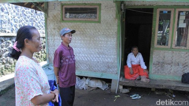 Sakit Kaki Gajah, Warga Sumedang Butuh Pengobatan dan Rutilahu