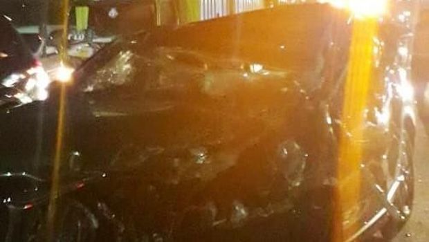 Kecelakaan di Tol Angke arah Bandara Soetta, Mobil Sedan Ringsek