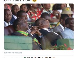 Meme Paul Pogba Kegirangan Jose Mourinho Dipecat