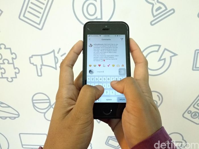 Melihat Bagaimana Doi Pegang HP Bisa Tunjukkan Melihat Bagaimana Doi Pegang HP Bisa Tunjukkan