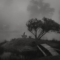 Misterius namun hangat terasa ketika dihadapkan dengan foto karya Skillie Jacques Botha dari Kikitography, yang diambil di KwaZulu-Natal, Afrika Selatan. Foto: Dok. Junebug Weddings/Kikitography