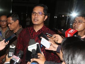 KPK Jelaskan Alasan Segel Ruang Menag Terkait OTT Romahurmuziy