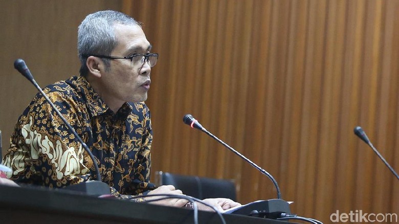Bupati dan DPRD Lampung Tengah Kembali Ditetapkan KPK Jadi Tersangka Bupati dan DPRD Lampung Tengah Kembali Ditetapkan KPK Jadi Tersangka