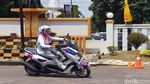 Riuhnya Emak-emak Diajak Polantas Praktik Kendarai Motor