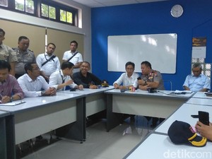 BPPT Sebut Jalan Gubeng Ambles Bukan Sinkhole, Hanya Menyerupai