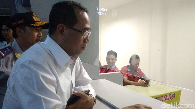 Larang Tarif Promo Taksi Online, Menhub: Kasihan Sopirnya