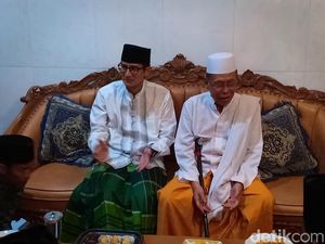 Ke Ponpes Ploso, Sandiaga Ngaku Hanya Sowan, Tak Minta Dukungan