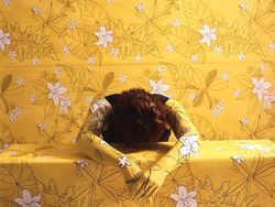 Foto Aksi Manusia Bunglon yang Bikin Mata Melotot