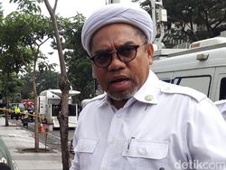 Ngabalin Jawab Puan: Mudik Tak Bisa Dikontrol, Wisata Pasti Pakai Prokes