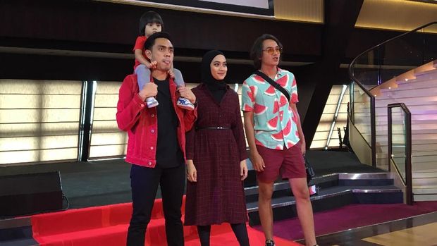 Suasana Red Carpet Gala Premiere 'Asal Kau Bahagia' di Dream Cruise