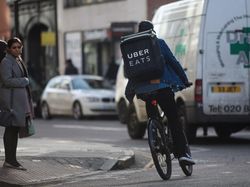 8 Aplikasi Paling Banyak Di-download Tahun Ini, WhatsApp No 1