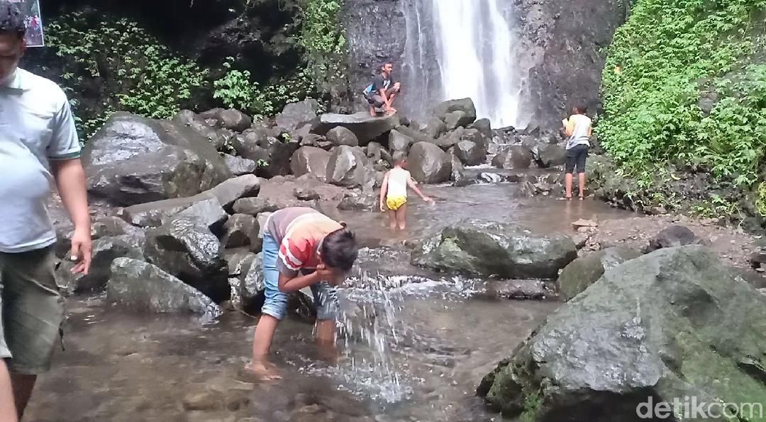 Air terjun Srambang Park