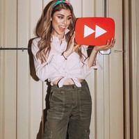 Beberapa vlogger kecantikan muncul dalam YouTube Rewind 2018 versi internasional. Salah satunya Paula Galindo. Selain tutorial makeup, Paula juga sering mengunggah video informatif lain seperti cara berfoto hingga mandi. Foto: Instagram