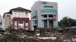 Begini Kondisi Terkini Tanah Ambles di Surabaya