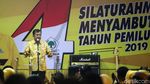 Potret TGB Curi Perhatian di Silaturahmi Partai Golkar