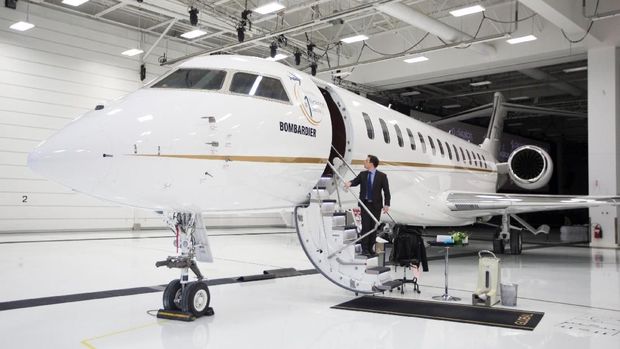 Bombardier's Global 7500, the first business jet to have a queen-sized bed and hot shower, is shown during a media tour in Montreal, Quebec, Canada, December 19, 2018. Picture taken December 19, 2018.  REUTERS/Christinne Muschi