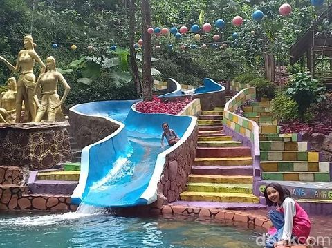 Air terjun Srambang Park