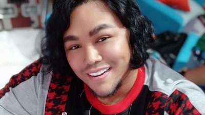 Transformasi Rambut Ivan Gunawan, Cepak Sampai Dibilang Mirip Donghae Suju