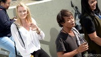 Usai menikah, Nur mempunyai panggilan sayang untuk istrinya itu yakni Iyem. Pool/Noel/detikFoto.