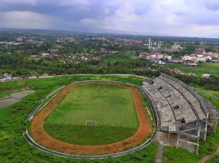 Miris! Begini Kondisi Stadion Mangkrak dan Terbengkalai di Indonesia