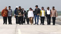 Peresmian dilakukan di ruas jalan tol KM 671 masuk wilayah Jombang.