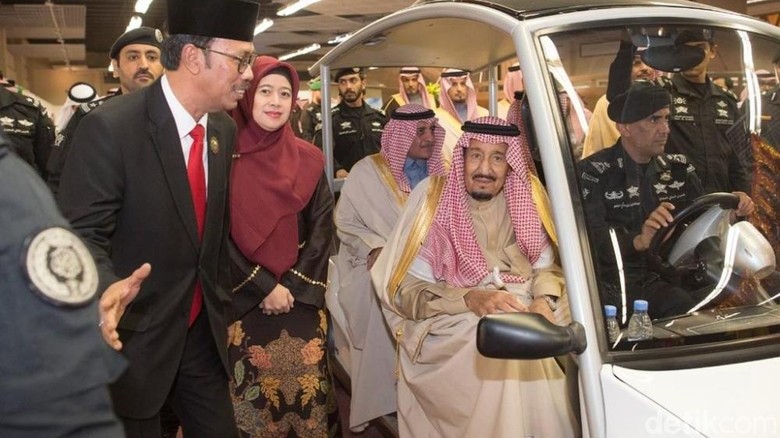 Raja Salman Resmikan Paviliun RI di Festival Janadriyah Raja Salman Resmikan Paviliun RI di Festival Janadriyah
