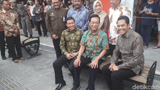 Sultan HB X Resmikan Kawasan Pedestrian Malioboro