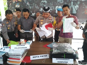 Polisi Trenggalek Bongkar Korupsi Dana BOS dan Bantuan Siswa Miskin