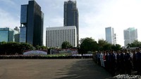 Namun, di sejumlah daerah seperti 13 Polda prioritas satu yaitu Sumatera Utara, Lampung, Banten, Metro Jaya, Jabar, Jateng DIY, Jawa Timur, Bali, Sulawesi Utara, Maluku, NTT dan Papua, kegiatan operasi ini akan digelar selama 12 hari terhitung sejak 21 Desember 2018.