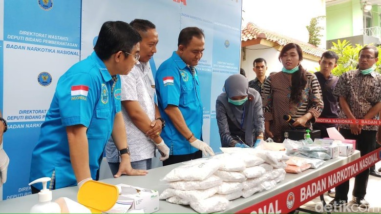 BNN Perketat Pengawasan Tempat Hiburan Malam Jelang Tahun Baru BNN Perketat Pengawasan Tempat Hiburan Malam Jelang Tahun Baru