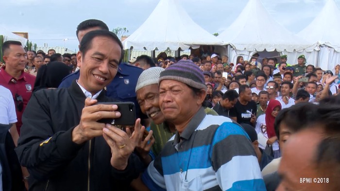 Jokowi Ngevlog
